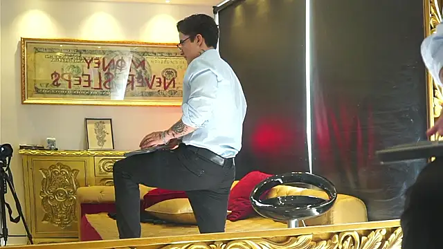 dantecoppolaa  online show from February 8, 7:55 pm