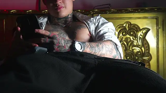 dantecoppolaa  online show from February 18, 1:03 am