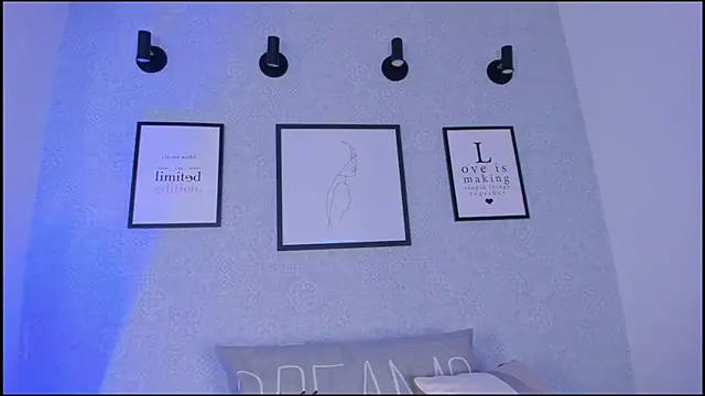 Snapshot of Natasha_harper chatting on July 11, 12:27 pm Natasha harper online show from July 11, 12:27 pm