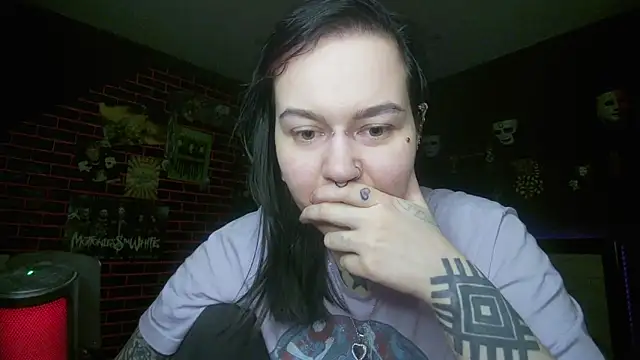 MoorderxDoll online show from March 8, 7:39 pm