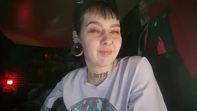 MoorderxDoll online show from March 2, 11:09 am