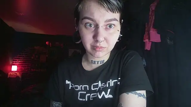 MoorderxDoll online show from March 16, 12:11 pm