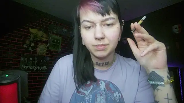 MoorderxDoll online show from March 6, 10:16 pm
