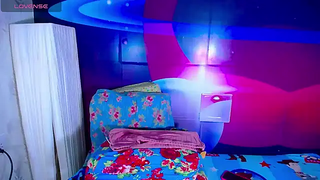 Cristalxxts online show from January 8, 6:36 pm