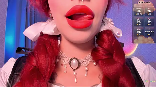 LeylaNoiry online show from October 2, 3:15 pm