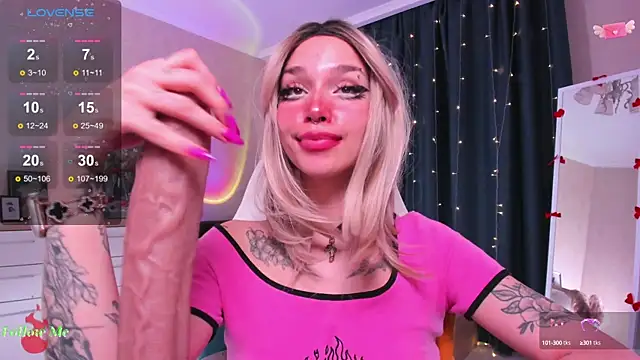 LeylaNoiry online show from March 16, 9:26 pm