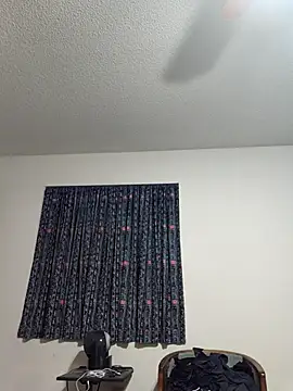 John19893 online show from April 4, 10:11 am