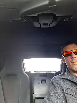 John19893 online show from January 15, 4:43 pm