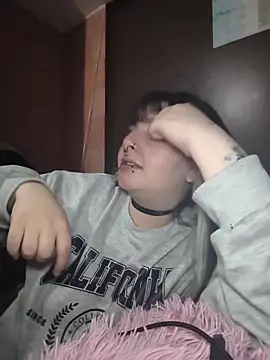 Sachi Meow online show from February 20, 3:14 am