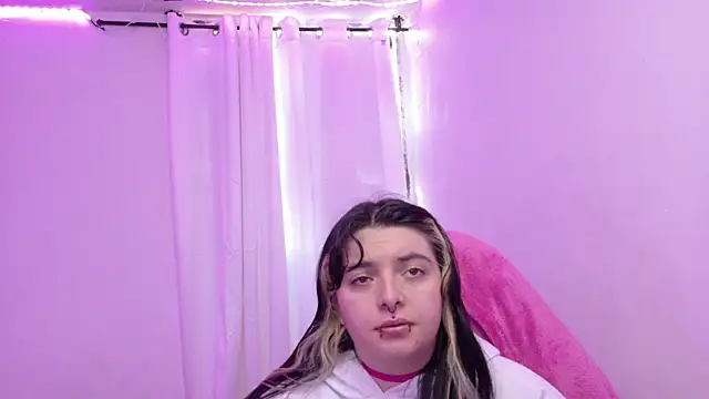 Sachi Meow online show from April 4, 5:30 pm