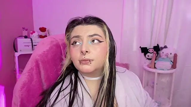 Sachi Meow online show from March 25, 5:12 pm