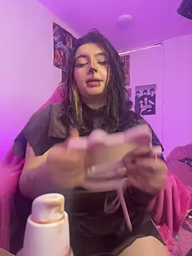 Snapshot of Sachi_Meow chatting on October 31, 12:35 pm Sachi Meow online show from October 31, 12:35 pm