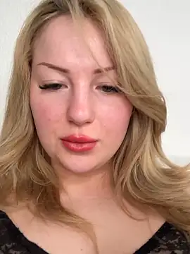 Snapshot of shymasha chatting on April 1, 6:48 am shymasha online show from April 1, 6:48 am