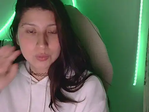 has Zky online show from February 7, 5:04 am