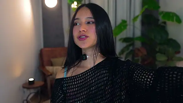 Miss beee online show from March 7, 2:18 am