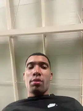 Aaronblack1  online show from March 8, 3:26 pm