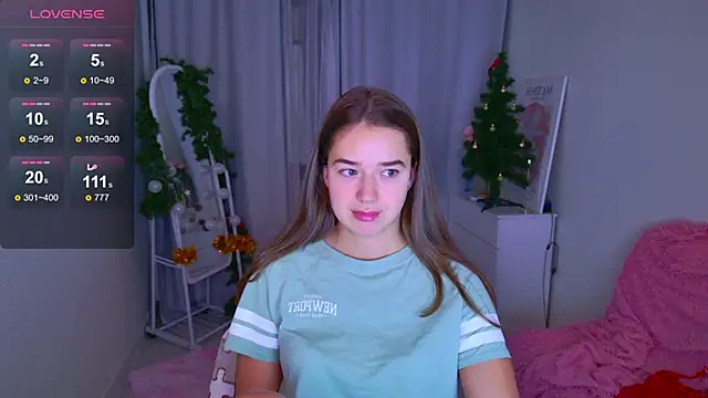 LovelyJessie online show from December 20, 1:47 pm