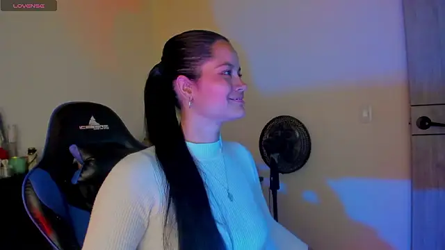 scarlet-kennedy98 online show from February 9, 8:40 pm