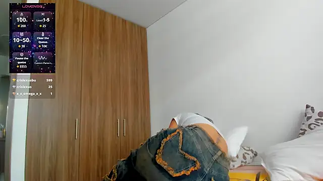 scarlet-kennedy98 online show from April 2, 8:59 pm