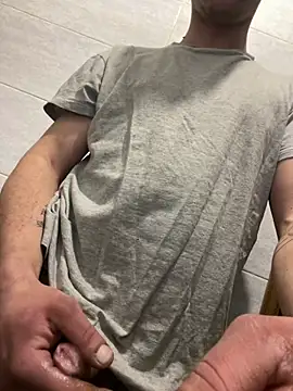 vanho29 online show from April 12, 11:52 pm