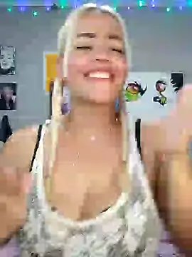 Snapshot of LuCKy_JoK chatting on February 3, 2:45 pm LuCKy JoK online show from February 3, 2:45 pm