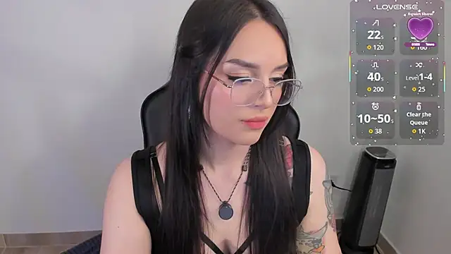 anaveleeez online show from July 17, 11:46 pm