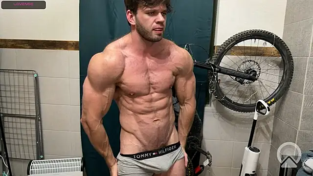 ericeric507 online show from February 22, 5:25 pm