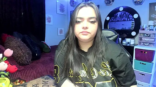 Luise Meyrink online show from April 15, 2:39 am