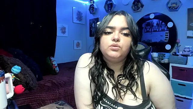 Luise Meyrink online show from February 24, 1:17 am