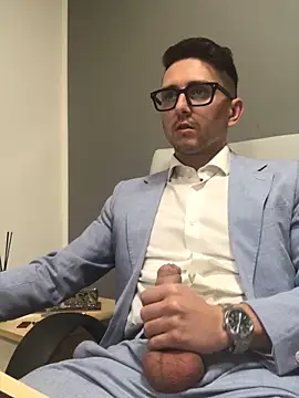 masterboss  online show from April 16, 11:55 am