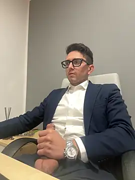 masterboss  online show from December 3, 12:26 pm