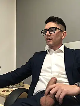 masterboss  online show from April 15, 11:49 am