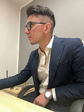 masterboss  online show from October 10, 8:37 am