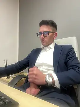 masterboss  online show from April 2, 12:12 pm