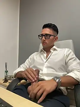 masterboss  online show from September 26, 11:50 am