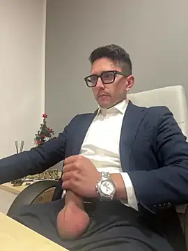 masterboss  online show from December 18, 7:50 pm