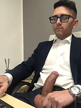 masterboss  online show from April 17, 11:57 am