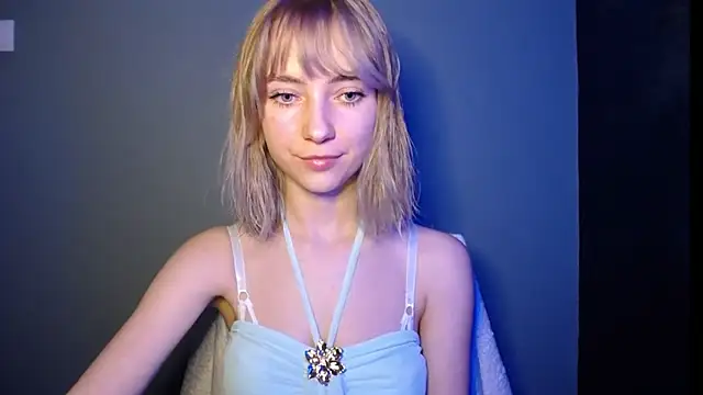 LuciaYoung online show from March 12, 7:51 pm