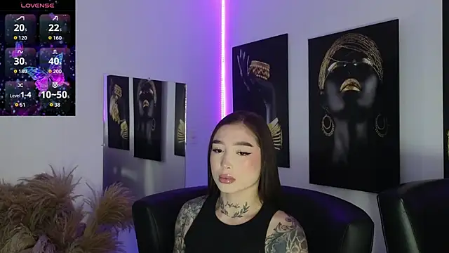  brenna hanson online show from March 9, 7:17 pm