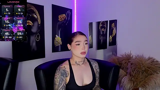  brenna hanson online show from January 9, 4:03 pm