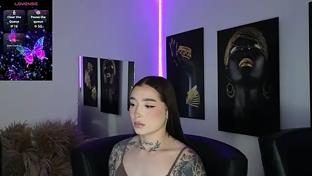  brenna hanson online show from March 31, 7:05 pm