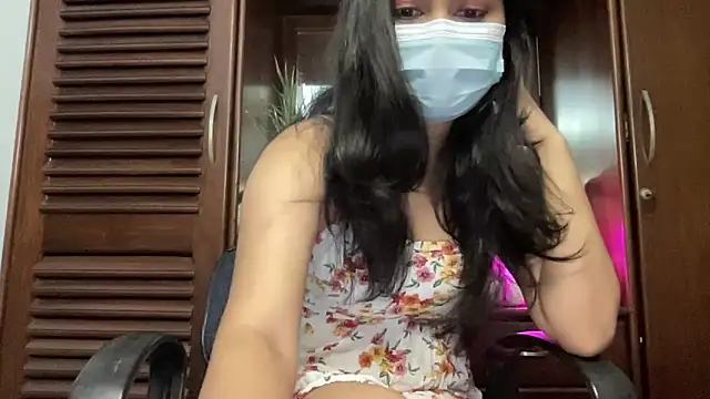 Snapshot of Princess_Lily chatting on September 19, 2:21 pm Princess Lily online show from September 19, 2:21 pm
