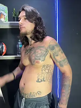 raymon616 online show from March 7, 10:15 pm