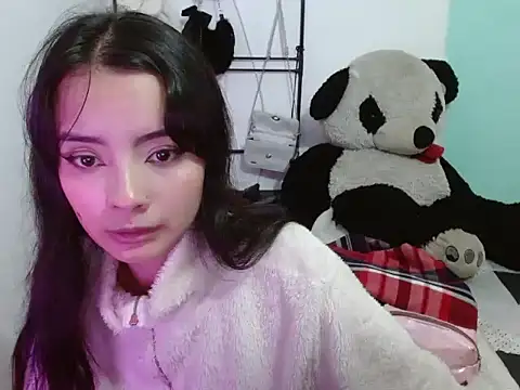 Snapshot of _annie_rosse chatting on October 6, 7:58 pm  annie rosse online show from October 6, 7:58 pm