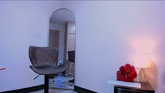 Jolie-bonnet online show from March 7, 8:47 pm