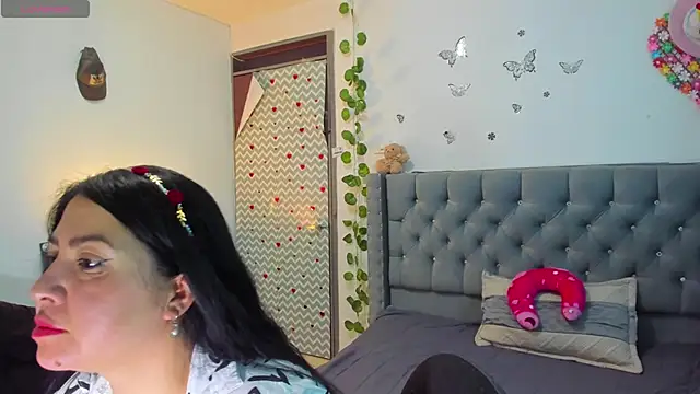 Sara-Murray online show from December 5, 12:15 pm