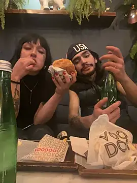 aangie  uwu online show from January 12, 1:42 am