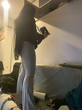 aangie  uwu online show from March 20, 2:12 am