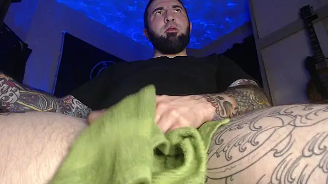 zedizded77 online show from October 9, 2:56 am