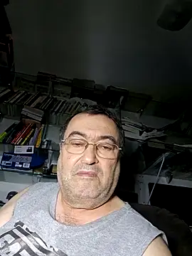 StiveMartin online show from November 1, 7:08 pm